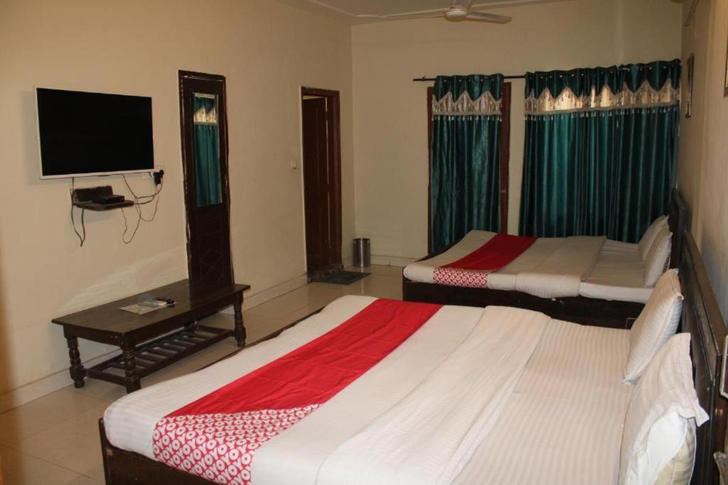 Hotel New Apple Rose Chandigarh Near Railway Station Dariya Uco Bank Ke Pass Dış mekan fotoğraf